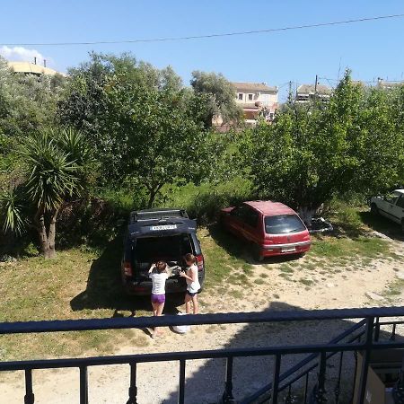 Katerina'S Appartement Никиана Экстерьер фото